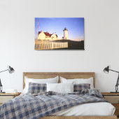 Nobska Lighthouse, Bossen Hole, Massachusetts Canvas Afdruk (Insitu (Slaapkamer))