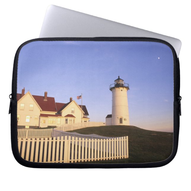 Nobska Lighthouse, Woods Hole, Massachusetts Laptop Sleeve (Voorkant)