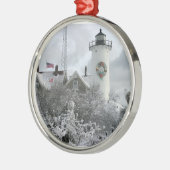 Nobska snow wreath ornament (Links)