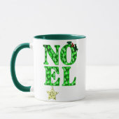 NOEL in een groen kerstboompatroon  Mok (Links)