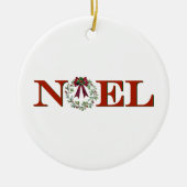 Noel met krans keramisch ornament (Voorkant)