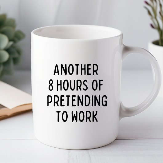 Nog 8 uur doen alsof op kantoor Funny Office Mok