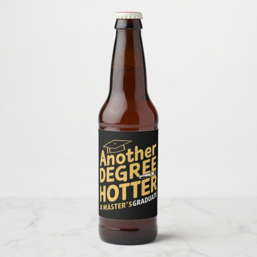 Nog een graad heter afstuderen met een masterdiplo bier etiket (Voorkant)