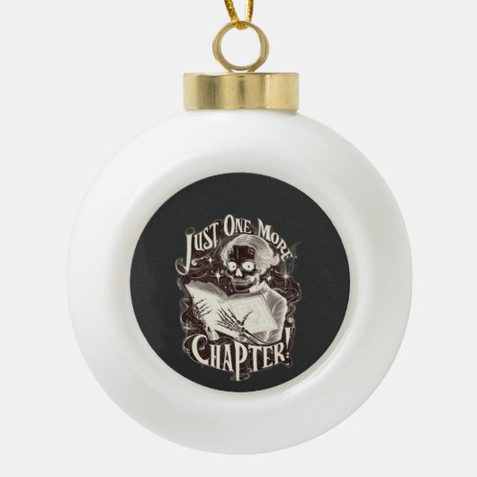 Nog een hoofdstuk Skeleton Reader grappig Keramische Bal Ornament (Voorkant)