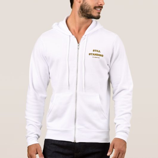 NOG STAANDE MANNEN HOODIE (Voorkant)