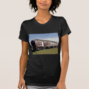 Nog steeds afgespeeld met treinen t-shirt