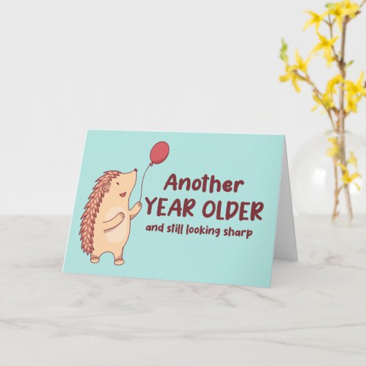 Nog steeds een blik op Sharp Hedégel Pun Funny Bir Kaart (Gele Bloem)