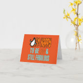 Nog steeds Fabulous 60th Birthday Penguin Kaart (Gele Bloem)