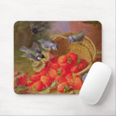 Nog steeds in leven met aardbeien en blauwe plekke muismat (Met muis)