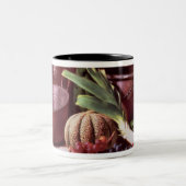 Nog steeds leven, 1909 tweekleurige koffiemok (Center)