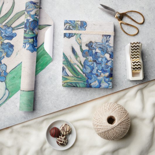 Nog steeds leven met Irises door Vincent van Gogh Cadeaupapier (Crafts)