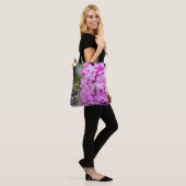 Nog steeds psalm 46:10 Paarse Lila bloemen Tote Bag (Op model)