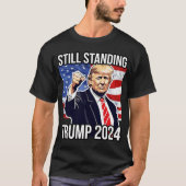 Nog steeds staande Donald Trump 2024 Fist Pump Ame T-shirt (Voorkant)