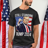 Nog steeds staande Donald Trump 2024 Fist Pump Ame T-shirt