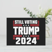 Nog steeds stemmende Trump 2024 Patriottische Amer Kaart (Staand voorkant)