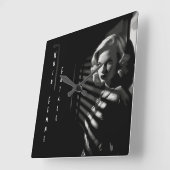 Noir Femme Fatale Vierkante Klok (Hoek)