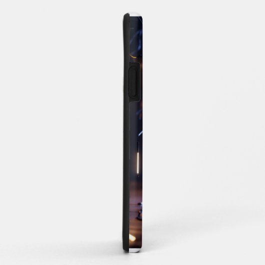 Noir Nights: De Dj-scene Case-Mate iPhone Case (Achterkant/rechts)
