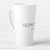 Nomadism Records Zwarte Logo Latte Mok (Linkerhoek)