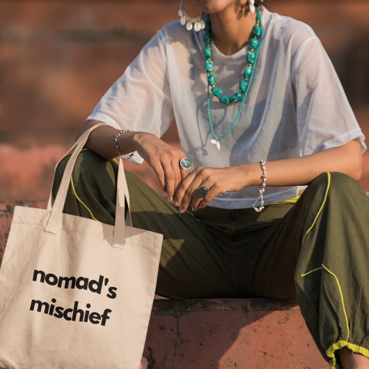 Nomad's Mischief Wanderlust Reizigersreis Tote Bag