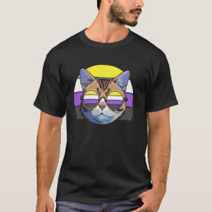 Non-binair trots koele kat zonnebril retro LGBTQ s T-shirt