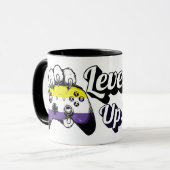 Non-binaire Pride Level Up Tijgerpoot Controller M Mok (Voorkant links)