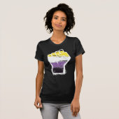 Non-binaire trots T-shirt (Voorkant volledig)