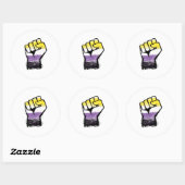 Non-binaire trotsprotestvuist ronde sticker (Vel)