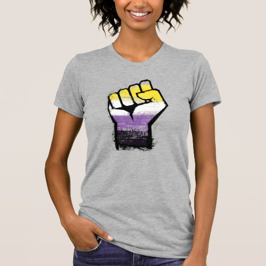 Non-binaire trotsprotestvuist t-shirt (Voorkant)