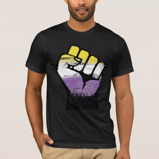 Nonbinary Resistance Fist T-shirt (Voorkant)