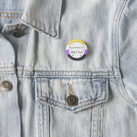 Nonbinary zij/Zij Pronoun Pin Ronde Button 3,2 Cm (In situ)