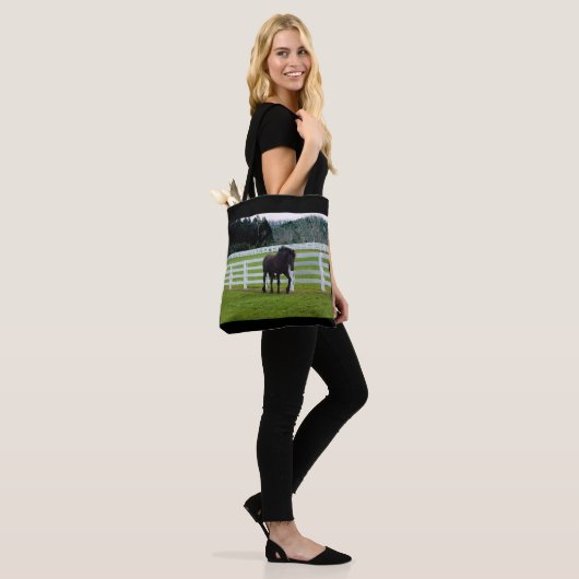 Nonesuch op Cedar Point Tote Bag (Op model)