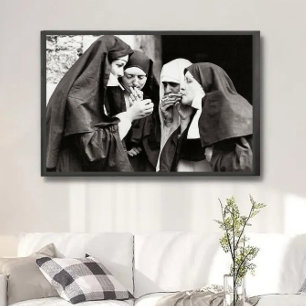 Nonnen die roken op een vintage foto poster