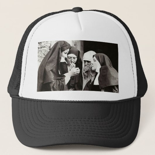 Nonnen roken  foto trucker pet (Voorkant)