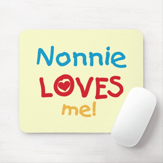 Nonnie Loves Me T-shirts en geschenken Muismat (Met muis)
