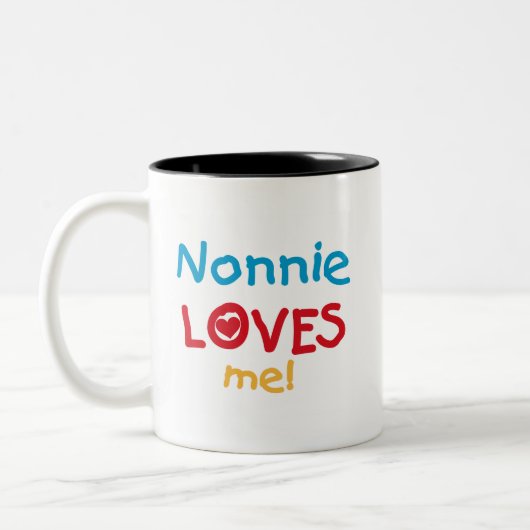 Nonnie Loves Me T-shirts en geschenken Tweekleurige Koffiemok (Links)