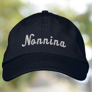 Nonnina Italiaanse oma Geborduurde Pet