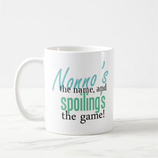 Nonno is de naam, en Spoiling is de Gam Koffiemok (Links)