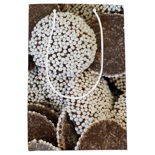 Nonpareil Snoep Medium Cadeauzakje (Voorkant)