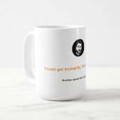 Noob's worden door de blockchain getikt koffiemok (Voorkant links)