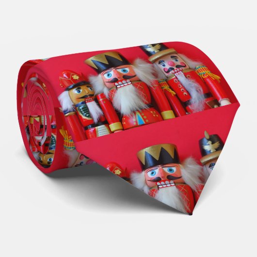 Noodkrakers in rode uniformen stropdas (Opgerold)