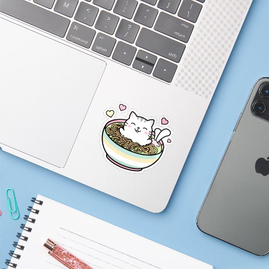 Noodle Kat - Kawaii Ramen Cat Sticker (Laptop met iPhone)