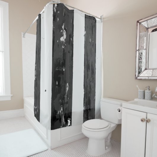 Noodlijdend Zwart-Wit Gestreept Douchegordijn (In situ)