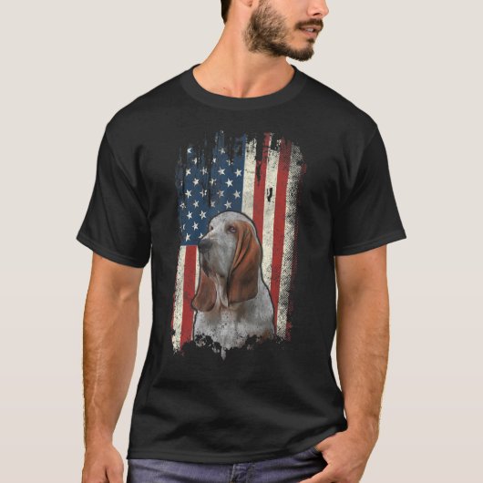 Noodlijdende Basset Hound Amerikaanse vlag Patriot T-shirt (Voorkant)