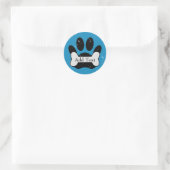 Noodlijdende hond poot print en bot op baby blauw ronde sticker (Tas)
