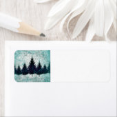 Noodlijdende Rustieke Evergreen Pine Trees Forest Etiket (Insitu)