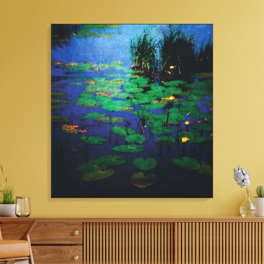 Noodlijdende Waterlelie Bloemen op Water in Moeras Canvas Afdruk (Insitu (Woonkamer))