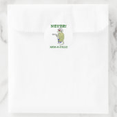 Nooit Arm-A-Dillo Ronde Sticker (Tas)