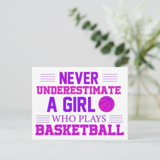 Nooit een meisje onderschatten dat Basketball spee Briefkaart (Staand voorkant)
