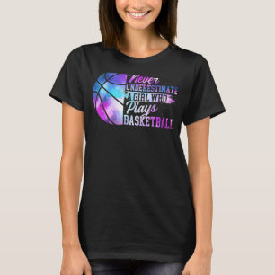 Nooit een meisje onderschatten dat Basketball spee T-shirt