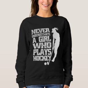 Nooit een meisje onderschatten dat de hekkensnij s trui